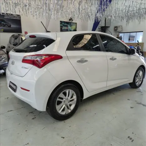 HYUNDAI HB 20 Hatch 1.6 16V 4P FLEX PREMIUM, Foto 4