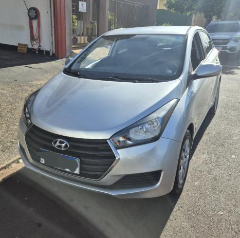 HYUNDAI HB 20 Hatch 1.6 16V 4P FLEX COMFORT PLUS AUTOM�TICO, Foto 4