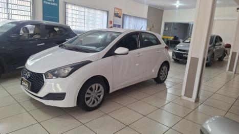 HYUNDAI HB 20 Hatch 1.6 16V 4P FLEX COMFORT PLUS AUTOM�TICO, Foto 1