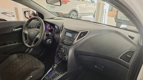 HYUNDAI HB 20 Hatch 1.6 16V 4P FLEX COMFORT PLUS AUTOM�TICO, Foto 9