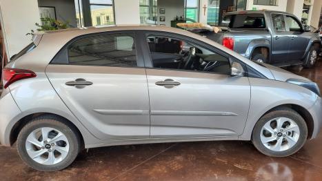 HYUNDAI HB 20 Hatch 1.0 12V 4P FLEX TGDI TURBO COMFORT STYLE, Foto 3