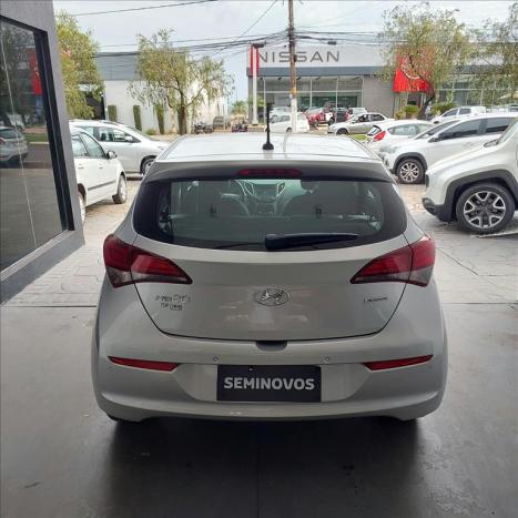 HYUNDAI HB 20 Hatch 1.6 16V 4P PREMIUM FLEX AUTOMÁTICO, Foto 5