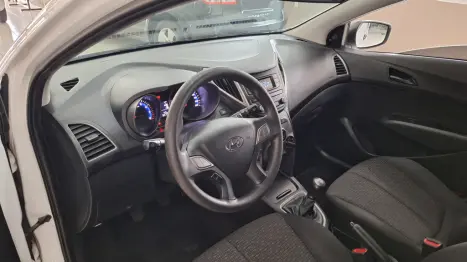 HYUNDAI HB 20 Hatch 1.0 12V 4P FLEX UNIQUE, Foto 7