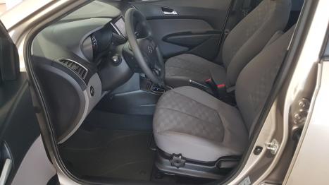 HYUNDAI HB 20 Sedan 1.6 16V 4P FLEX COMFORT PLUS AUTOM�TICO, Foto 15