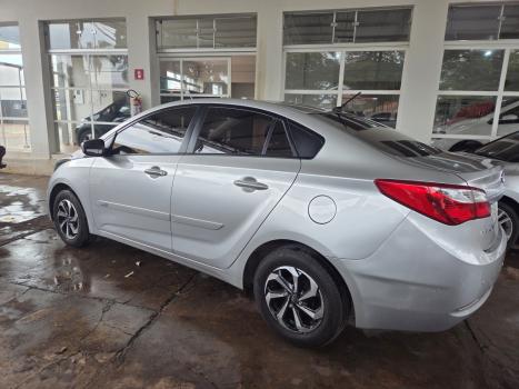HYUNDAI HB 20 Sedan 1.6 16V 4P FLEX COMFORT PLUS AUTOMÁTICO, Foto 2