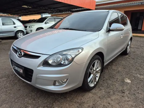 HYUNDAI I30 2.0 16V 4P, Foto 1