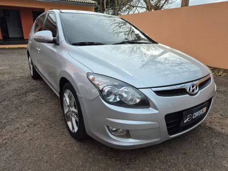 HYUNDAI I30 2.0 16V 4P, Foto 2