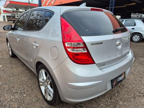HYUNDAI I30 2.0 16V 4P, Foto 4