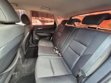HYUNDAI I30 2.0 16V 4P, Foto 6