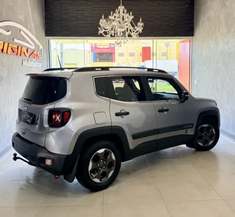 JEEP Renegade 1.8 16V 4P FLEX AUTOM�TICO, Foto 4