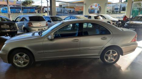 MERCEDES-BENZ C 240 2.4 V6 12V 4P AVANTGARDE AUTOM�TICO, Foto 2