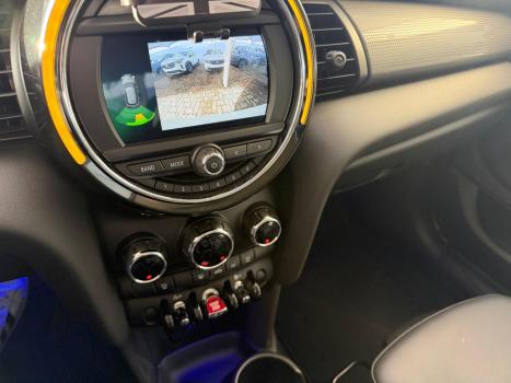 MINI Cooper 1.5 12V TURBO AUTOM�TICO, Foto 17
