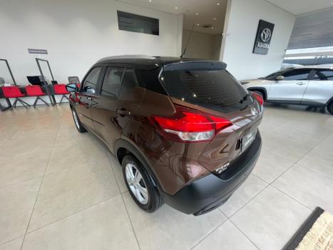 NISSAN Kicks 1.6 16V 4P FLEXSTART S DIRECT X-TRONIC AUTOM�TICO CVT, Foto 4