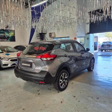 NISSAN Kicks 1.6 16V 4P FLEXSTART S X-TRONIC AUTOM�TICO CVT, Foto 4