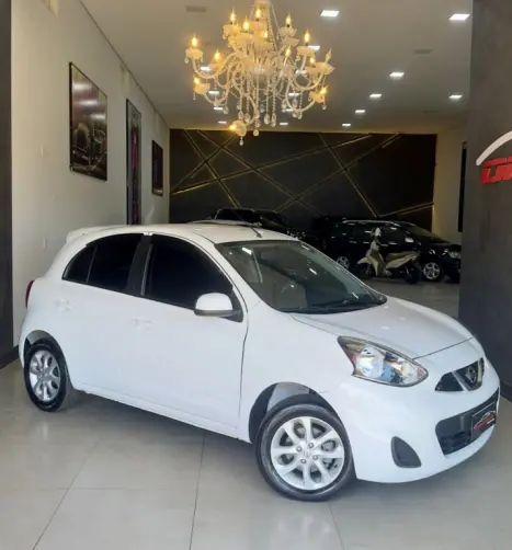 NISSAN March 1.0 16V 4P SV FLEX, Foto 1