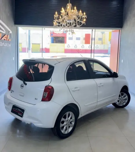 NISSAN March 1.0 16V 4P SV FLEX, Foto 4