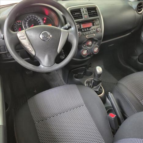NISSAN March 1.6 16V 4P SV FLEX, Foto 11