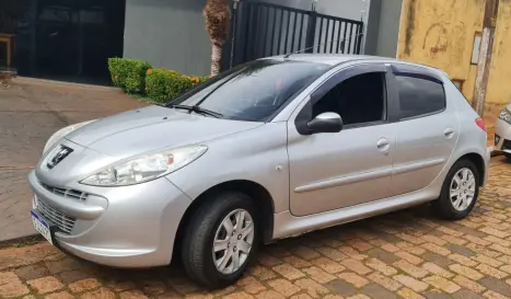 PEUGEOT 207 Hatch 1.4 4P ACTIVE FLEX, Foto 2