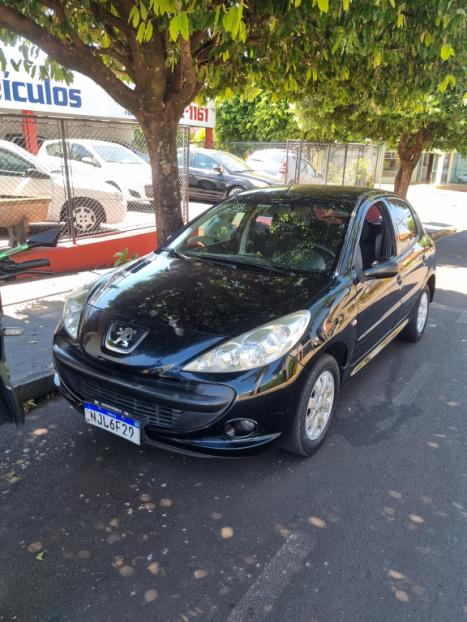 PEUGEOT 207 Hatch 1.4 XR FLEX, Foto 2