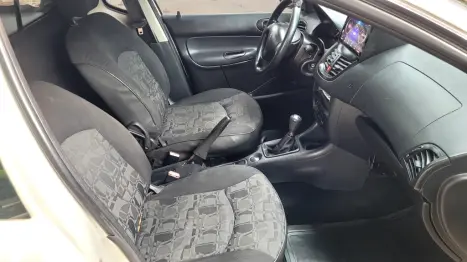 PEUGEOT Hoggar 1.4 XR FLEX, Foto 10