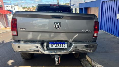 RAM 2500 6.7 I6 24V SLT CABINE DUPLA TURBO DIESEL RODEO 4X4 AUTOM�TICO, Foto 6