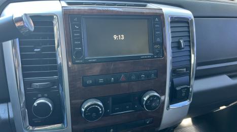 RAM 2500 6.7 I6 24V SLT CABINE DUPLA TURBO DIESEL RODEO 4X4 AUTOM�TICO, Foto 9