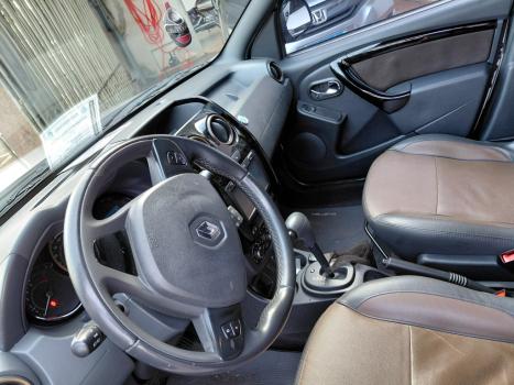 RENAULT Duster 2.0 16V 4P FLEX DYNAMIQUE AUTOM�TICO, Foto 3