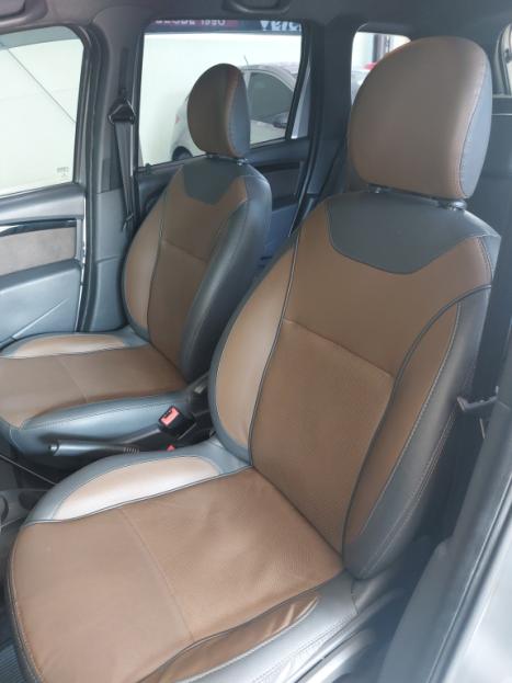 RENAULT Duster 2.0 16V 4P FLEX DYNAMIQUE AUTOM�TICO, Foto 7