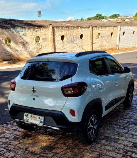 RENAULT Kwid 1.0 12V 4P SCE FLEX OUTSIDER, Foto 4