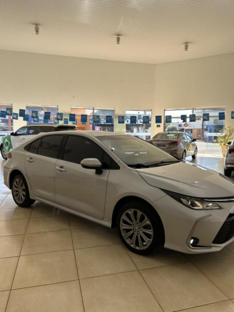 TOYOTA Corolla 2.0 16V 4P FLEX XEI DIRECT SHIFT AUTOM�TICO CVT, Foto 6