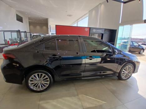 TOYOTA Corolla 2.0 16V 4P FLEX XEI DIRECT SHIFT AUTOM�TICO CVT, Foto 4
