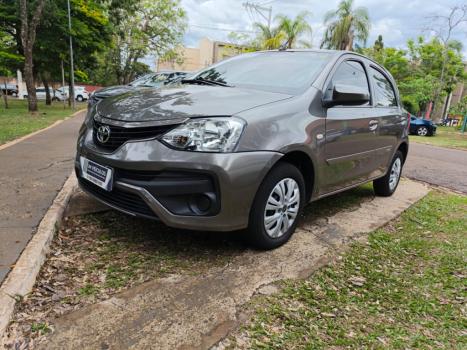 TOYOTA Etios Hatch 1.5 16V 4P FLEX L, Foto 3