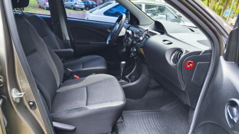 TOYOTA Etios Hatch 1.5 16V 4P FLEX L, Foto 12