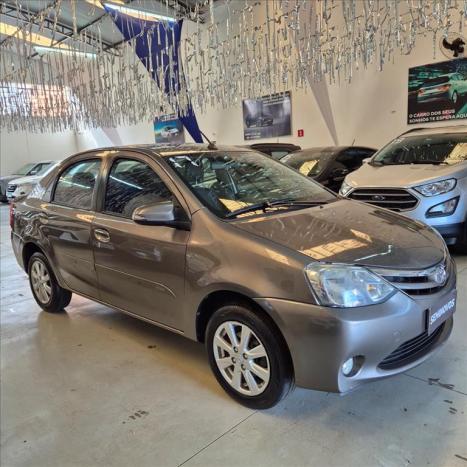 TOYOTA Etios Sedan 1.5 16V 4P FLEX XLS AUTOM�TICO, Foto 1