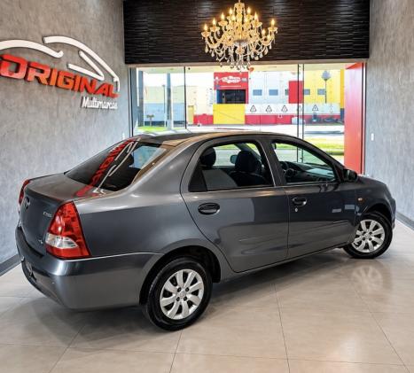 TOYOTA Etios Sedan 1.5 16V 4P FLEX X, Foto 4