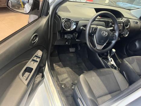 TOYOTA Etios Sedan 1.5 16V 4P FLEX X AUTOM�TICO, Foto 9