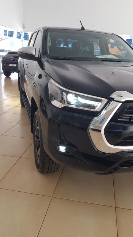 TOYOTA Hilux Caminhonete 2.8 16V SRV 4X4 DIESEL CABINE DUPLA AUTOMTICO, Foto 10