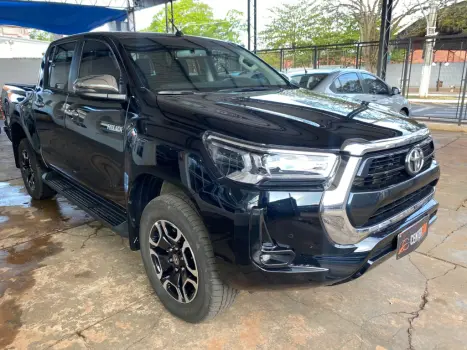 TOYOTA Hilux Caminhonete 2.8 16V SRV 4X4 DIESEL CABINE DUPLA AUTOMTICO, Foto 2