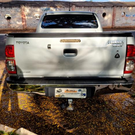 TOYOTA Hilux Caminhonete 3.0 4P 4X4 SRV TURBO DIESEL CABINE DUPLA, Foto 5