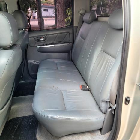 TOYOTA Hilux Caminhonete 3.0 4P 4X4 SRV TURBO DIESEL CABINE DUPLA, Foto 12