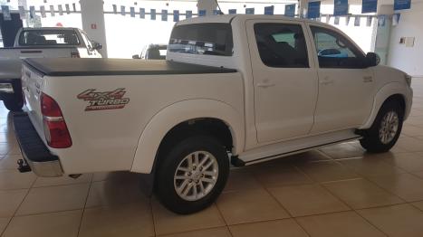 TOYOTA Hilux Caminhonete 3.0 4P 4X4 SRV TURBO DIESEL TOP CABINE DUPLA AUTOMTICO, Foto 4