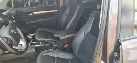 TOYOTA Hilux Caminhonete 2.8 16V SRV 4X4 DIESEL CABINE DUPLA AUTOM�TICO, Foto 5