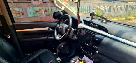 TOYOTA Hilux Caminhonete 2.8 16V SRV 4X4 DIESEL CABINE DUPLA AUTOM�TICO, Foto 7