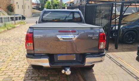 TOYOTA Hilux Caminhonete 2.8 16V SRV 4X4 DIESEL CABINE DUPLA AUTOM�TICO, Foto 8