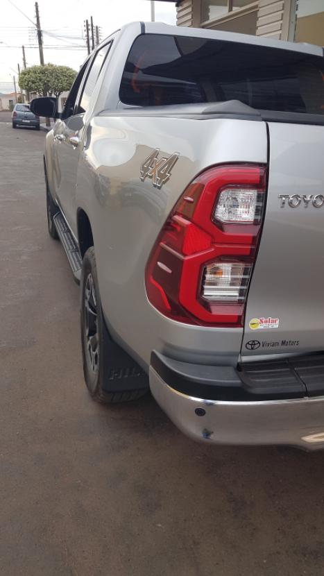 TOYOTA Hilux Caminhonete 2.8 16V SRX LIMITED 4X4 TURBO DIESEL CABINE DUPLA AUTOM�TICO, Foto 8
