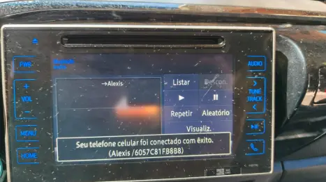 TOYOTA Hilux Caminhonete 2.8 16V 4P SR 4X4 DIESEL CABINE DUPLA AUTOM�TICO, Foto 10