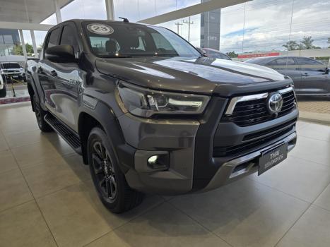 TOYOTA Hilux Caminhonete 2.8 16V SRX CONQUEST 4X4 TURBO DIESEL CABINE DUPLA AUTOM�TICO, Foto 1