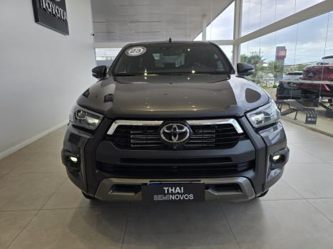 TOYOTA Hilux Caminhonete 2.8 16V SRX CONQUEST 4X4 TURBO DIESEL CABINE DUPLA AUTOM�TICO, Foto 2