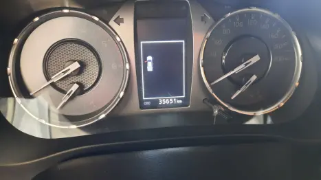 TOYOTA Hilux Caminhonete 2.8 16V SRX LIMITED 4X4 TURBO DIESEL CABINE DUPLA AUTOM�TICO, Foto 6