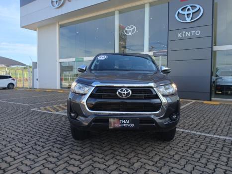 TOYOTA Hilux Caminhonete 2.8 16V SRV 4X4 DIESEL CABINE DUPLA AUTOM�TICO, Foto 2